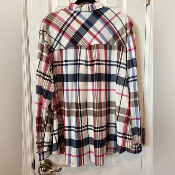 3x plaid button up top, pink and blue - Picture 2 of 4